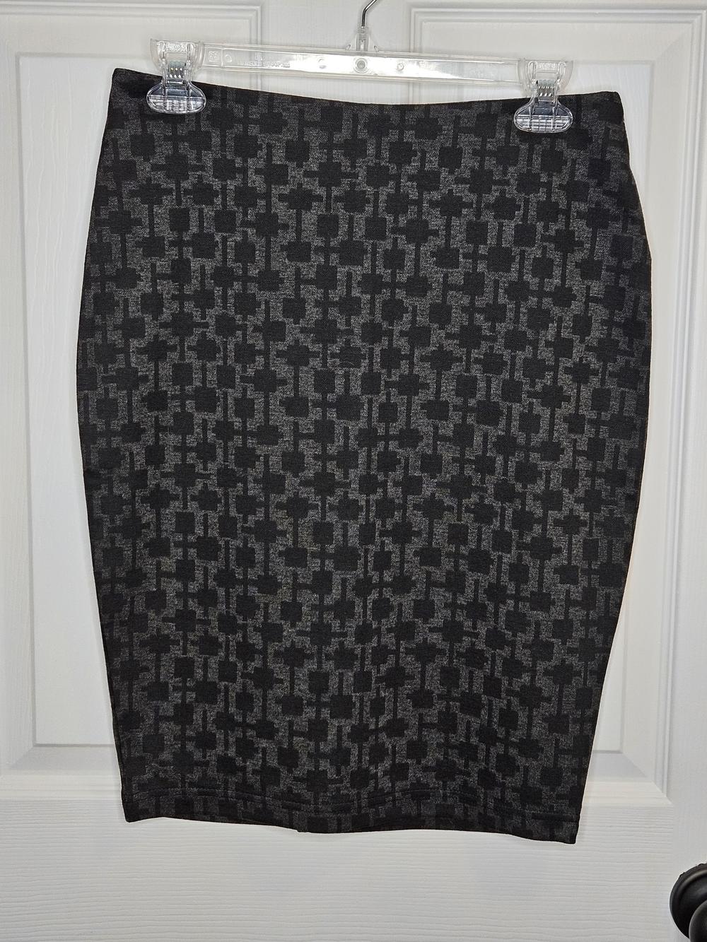 NWT Ricki's Gray Black Patterned Pencil Skirt Women's Size XS Classic